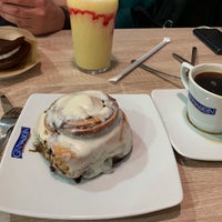 Photo taken at Cinnabon by Misha S. on 8/17/2019