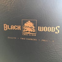 Das Foto wurde bei Black Woods Grill &amp;amp; Bar von Geoff R. am 7/27/2017 aufgenommen