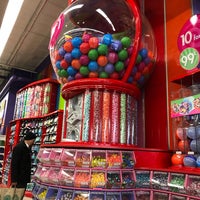 Photo taken at Party City by ◢ Louis ◤ on 2/28/2018