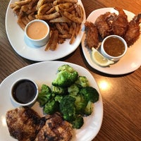 Photo taken at Outback Steakhouse by Louv K. on 10/31/2019