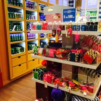 Photo taken at Bath &amp;amp; Body Works by dasha_trof on 8/31/2015