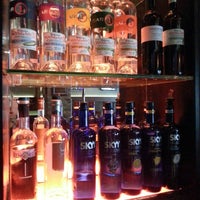 4/6/2013에 Shannan L.님이 Catch 22 Bar &amp;amp; Grill에서 찍은 사진