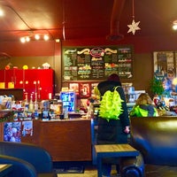 Photo taken at Common Ground Coffee by Greg Fellin on 12/27/2017