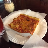 Photo taken at Illiano&amp;#39;s Real Italian Pizza by Eric D. on 11/23/2016
