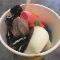 7/15/2019에 *pauline*님이 YogoLaada  - Frozen Yogurt &amp;amp; Cereal Bar에서 찍은 사진
