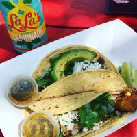 Photo taken at Torchy&#39;s Tacos by *pauline* on 9/5/2017