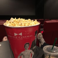 Photo taken at Bow Tie Cinemas Harbour 9 by *pauline* on 7/22/2018