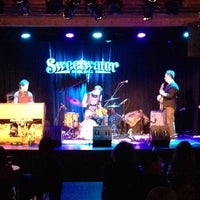 Foto tomada en Sweetwater Music Hall  por Jordan B. el 12/14/2012