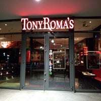 Photo taken at Tony Roma&amp;#39;s by Sven G. on 11/8/2018