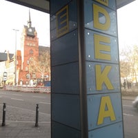 รูปภาพถ่ายที่ EDEKA Voelker โดย Sven G. เมื่อ 2/23/2019