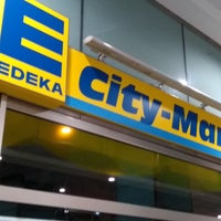 รูปภาพถ่ายที่ EDEKA City-Markt โดย Sven G. เมื่อ 7/3/2019