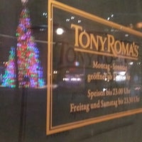 Photo taken at Tony Roma&amp;#39;s by Sven G. on 12/16/2018