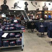 Photo taken at DICK&amp;#39;S Sporting Goods by Saintvictoria on 11/28/2021