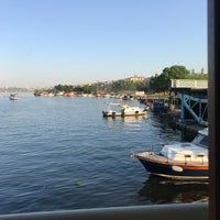 Photo taken at Hanedan Gemi Nargile &amp;amp; Cafe by Zekeriya Musaoğlu on 5/17/2022