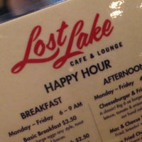 Foto tirada no(a) Lost Lake Cafe &amp;amp; Lounge por Rod A. em 7/7/2013