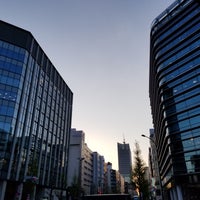 Photo taken at Hatchobori Intersection by ら・れーぬ on 4/15/2019