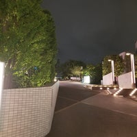 Photo taken at いちょう坂 by ら・れーぬ on 5/12/2023