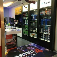 mid valley game shop