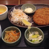 Photo taken at 焼魚食堂 魚角 経堂店 by Kyo S. on 6/27/2014