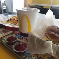 Photo taken at McDonald&amp;#39;s by Alexandre D. on 3/25/2019