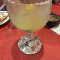 Das Foto wurde bei Tapatio Mexican Restaurant von Danny P. am 6/28/2016 aufgenommen