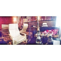 5/11/2014 tarihinde Регина Э.ziyaretçi tarafından Crazy Shisha Lounge Bar'de çekilen fotoğraf