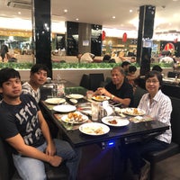 Photo taken at YakiMix Sushi &amp;amp; Smokeless Grill by Rian C. on 10/21/2018