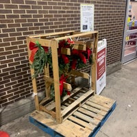 Photo taken at Jewel-Osco by Mike L. on 12/17/2019