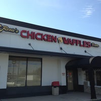 Photo taken at Resie&amp;#39;s Chicken &amp;amp; Waffles Restaurant by Susan S. on 3/7/2013