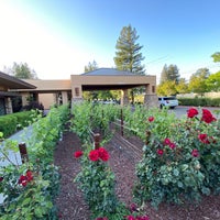 Photo taken at Napa Valley Marriott Hotel &amp;amp; Spa by Rodrigo A. on 5/9/2021