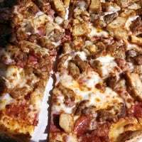 Pizza Hut Pizza Place In Mont Belvieu