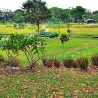 Photo taken at Bishan Park Lifestyle Garden by Kiril K. on 4/14/2013