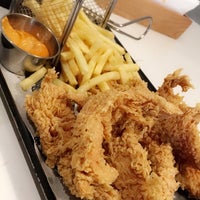 Снимок сделан в Chicken Republic пользователем Ghadeer 👑♓️ 2/19/2018