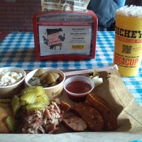 Photo taken at Dickey&amp;#39;s Barbecue Pit by Armand D. on 4/30/2015