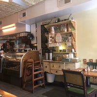 Photo taken at Il Caffe Latte by Devonta on 10/5/2018