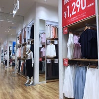 ユニクロ Clothing Store In 枚方市