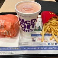 Photo taken at McDonald&amp;#39;s by Satoru U. on 1/1/2023