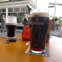 Photo taken at O&amp;#39;Mearas Irish Pub by Jan B. on 8/20/2022