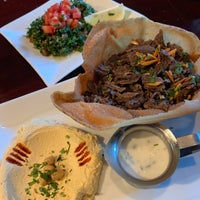Снимок сделан в Maroosh Mediterranean Restaurant пользователем Stephanie 8/15/2019