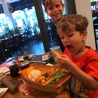 Photo taken at Sushi Maki Coral Gables by Stephanie on 8/8/2018