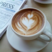 Foto tirada no(a) Peace Coffee Shop por Trazy A. em 11/3/2012