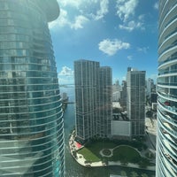 Foto tirada no(a) Hotel Beaux Arts Miami por Daniel T. em 9/21/2023