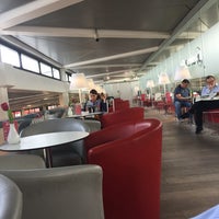 Photo taken at airberlin Exclusive Waiting Area by Ludwig P. on 9/5/2016