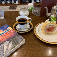 Kaffee Konditorei Y ワイー カフェ