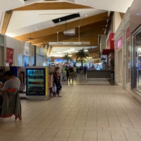 Photo prise au Westland Mall par Tibu S. le2/17/2022