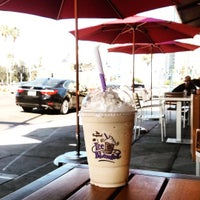 Photo taken at The Coffee Bean &amp; Tea Leaf by e*starLA on 7/20/2015