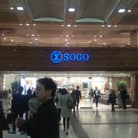 Photo taken at SOGO by マリリン 茉. on 4/11/2013