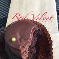 Photo taken at Red Velvet Cupcakery by Rebecca B. on 10/24/2017