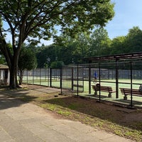 Photo taken at Tennis Courts, Koganei Park by bava on 5/26/2023