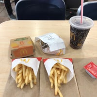 Photo taken at McDonald&amp;#39;s by Ed on 10/17/2022